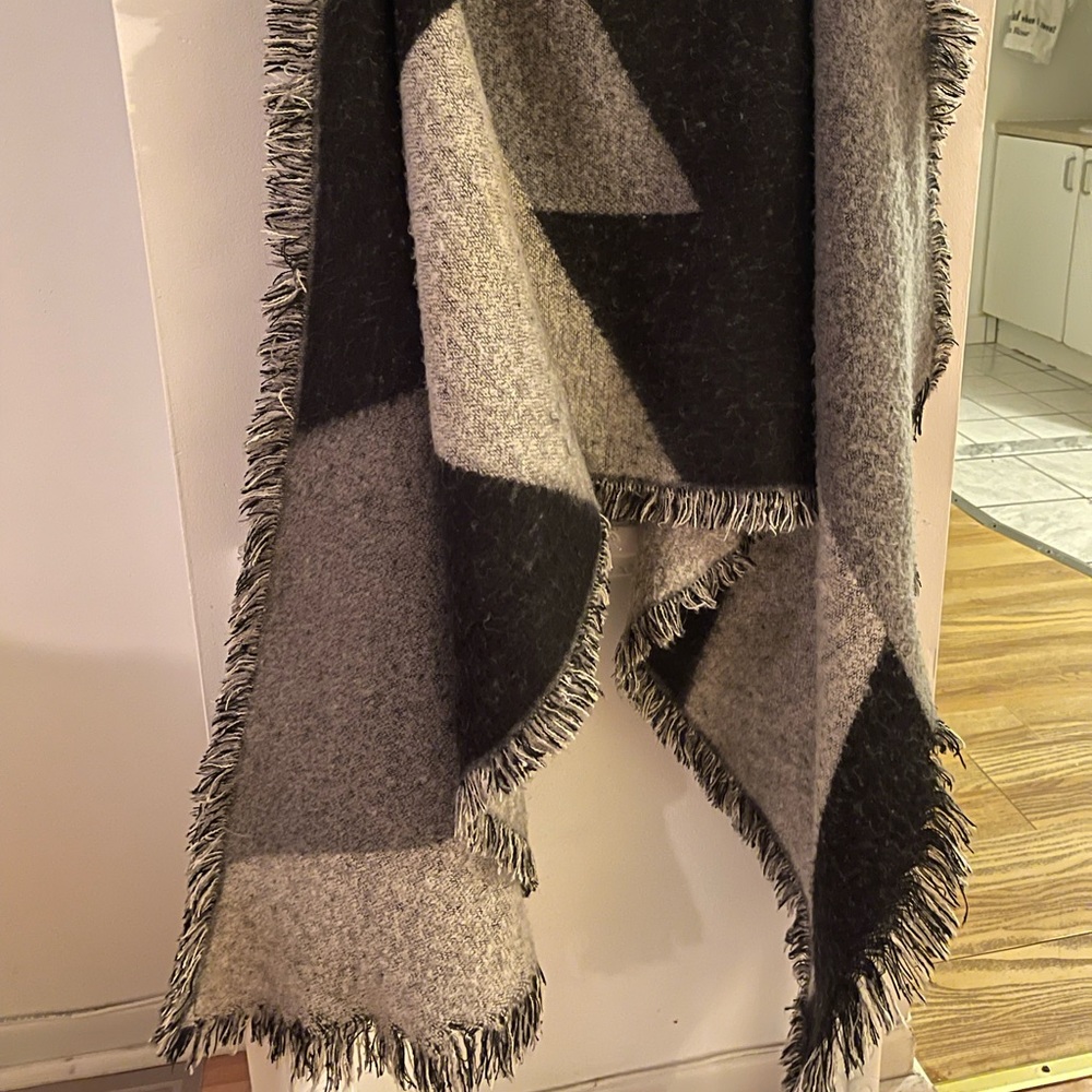 🤍ZARA🤍 Thick Oversized Blanket Scarf